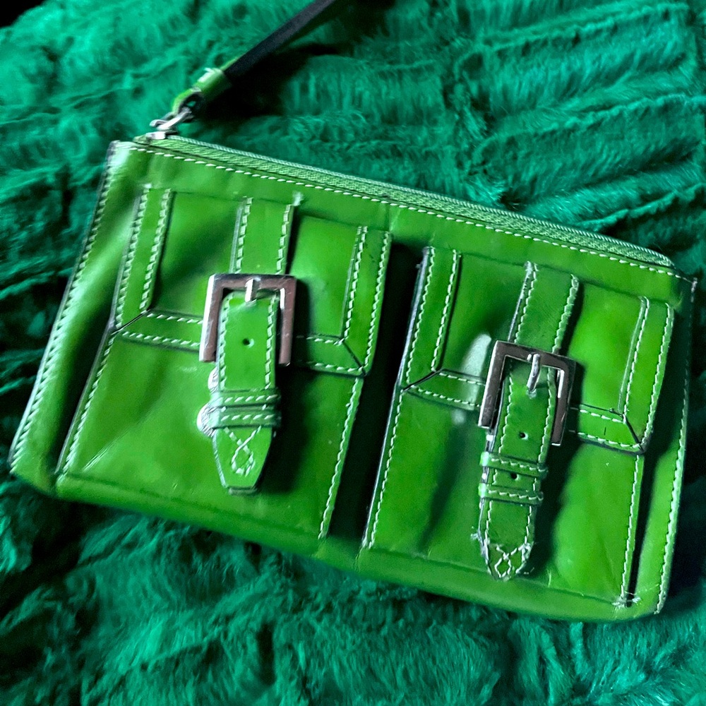 Hype green wristlet wallet